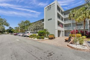 2505 ANTIGUA TER L3, COCONUT CREEK, FL