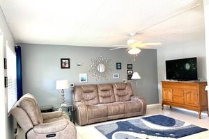 106 HASTINGS G, WEST PALM BEACH, FL