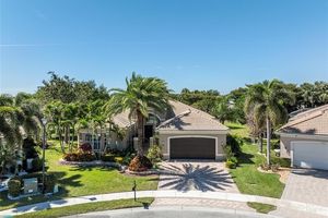 10576 WHITEWIND CIR, BOYNTON BEACH, FL