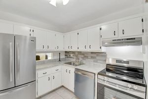 3090 NW 46TH AVE 105C, LAUDERDALE LAKES, FL