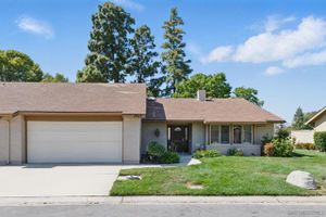 17117 VILLAGE 17, CAMARILLO, CA
