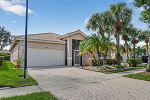 2325 SAPPHIRE CIR, WEST PALM BEACH, FL