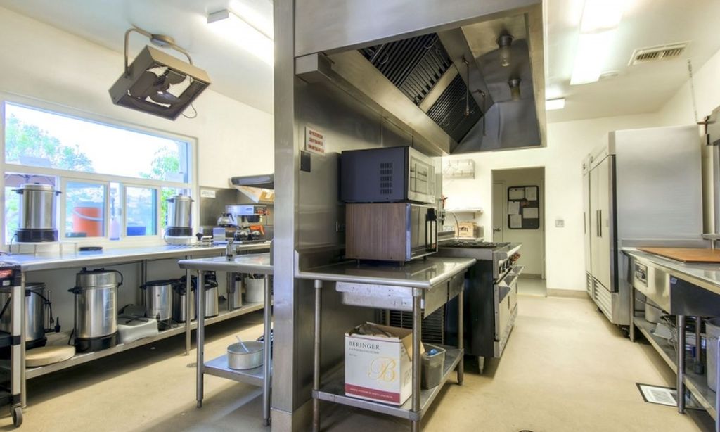Catering Kitchen
