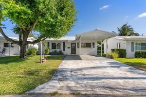 240 NW 24TH CT, POMPANO BEACH, FL