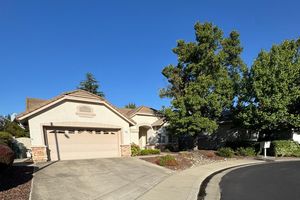 325 SAVANNAH CT, ROSEVILLE, CA