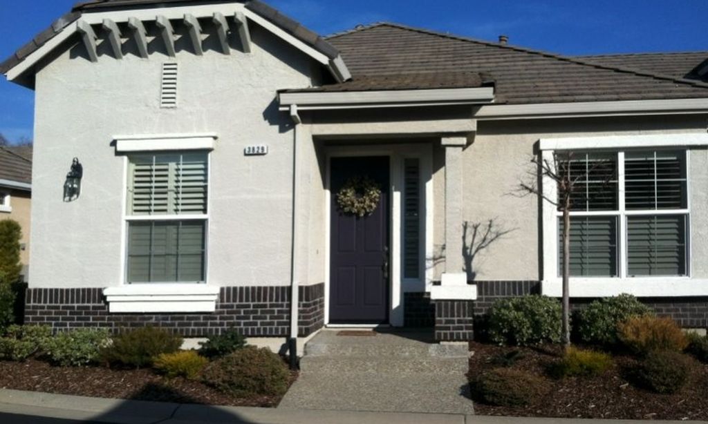 Low-Maintenance Attached Homes