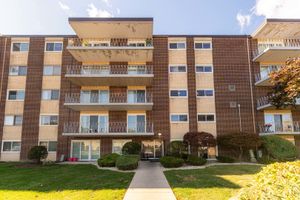 2900 MAPLE AVE 13D, DOWNERS GROVE, IL
