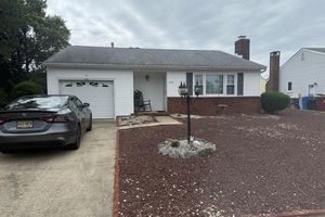 115 LANGLEY CT, TOMS RIVER, NJ