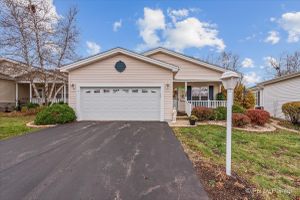3221 HARNESS LN, GRAYSLAKE, IL