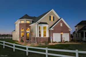 8 LEIDL CIR, HILLSBOROUGH, NJ