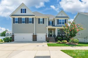 208 CANOE POLE LN, MOORESVILLE, NC
