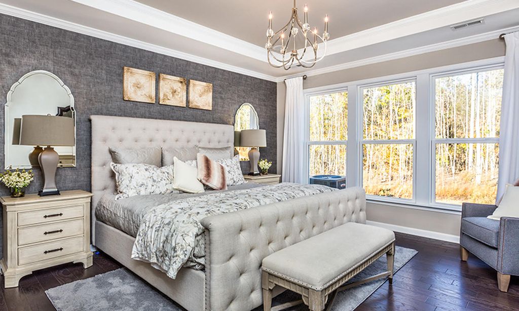 Master-on-Main Suites