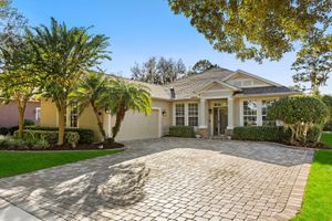 504 GARDEN CLUB DR, DELAND, FL