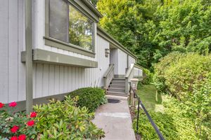 127 HERITAGE VLG B, SOUTHBURY, CT
