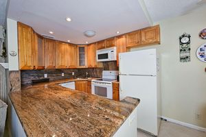 131 SOMERSET G, WEST PALM BEACH, FL