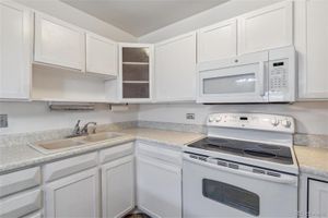 495 S DAYTON ST 10C, DENVER, CO