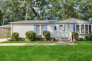 1407-54 MIDDLE RD 54, RIVERHEAD, NY