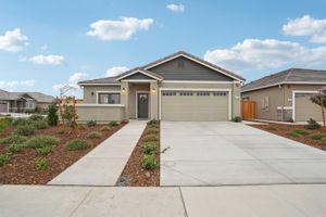 1125 NICKLAUS RD, GALT, CA