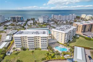 3410 GULF SHORE BLVD 305, NAPLES, FL