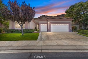 2214 BIRDIE DR, BANNING, CA