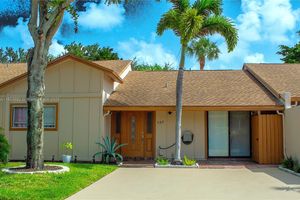2400 SW 19TH AVE APT 137, BOYNTON BEACH, FL