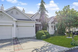 42 GORMLEY LN, MONROE, NJ