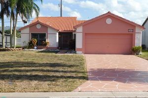 10512 NW 70TH ST, TAMARAC, FL