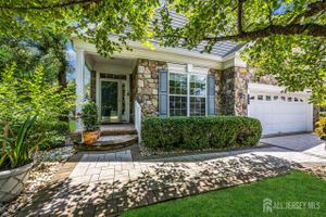 226 OSBORNE CT, SOMERSET, NJ