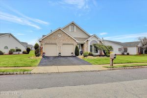 40 CALDWELL TER, MARLBORO, NJ