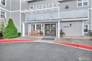 22535 SE HIGHLAND CIR 106, ISSAQUAH, WA