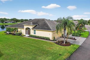 2226 NOTTINGHAM GREENS DR, SUN CITY CENTER, FL