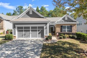 6443 AUTUMN CREST LN, HOSCHTON, GA