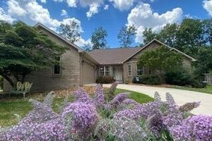 116 HUNTINGTON DR, CROSSVILLE, TN