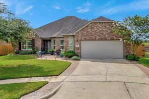 652 TENUTA LN, LEAGUE CITY, TX