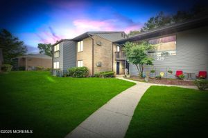 229 MEDFORD CT B, MANALAPAN, NJ