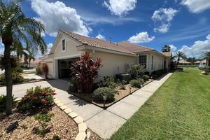 4440 WHISPERING OAKS DR, NORTH PORT, FL