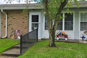 311 WOODBRIDGE DR 311-C, RIDGE, NY