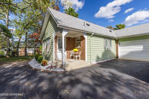 7 LEXINGTON DR D, WHITING, NJ