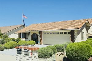 2186 REDWOOD DR, HEMET, CA