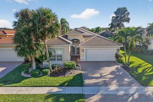 8216 ABALONE POINT BLVD, LAKE WORTH, FL