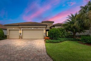 6836 WILD LAKE TER, BRADENTON, FL
