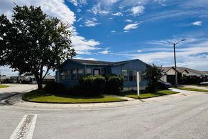 2206 GOLDEN HORSESHOE CIR, LAKELAND, FL