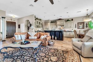 3829 E PEACH TREE DR, CHANDLER, AZ