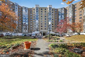 15101 INTERLACHEN DR 1-326, SILVER SPRING, MD