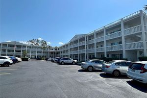 2020 WORLD PARKWAY BLVD APT 14, CLEARWATER, FL