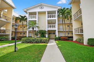 16 COLONIAL CLUB DR APT 205, BOYNTON BEACH, FL