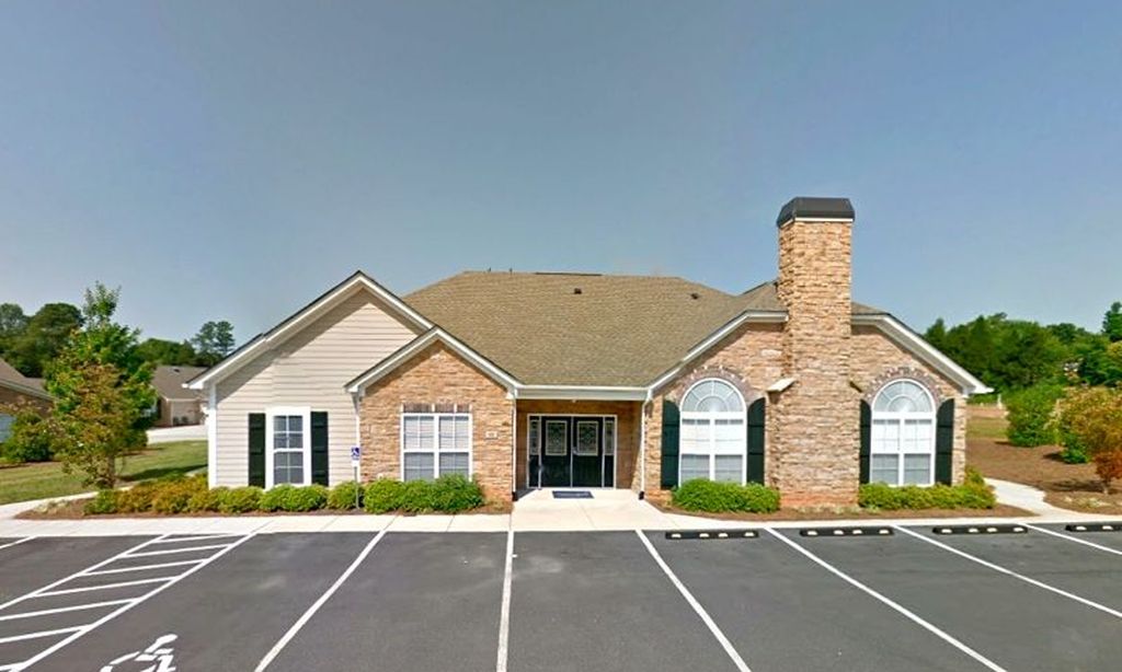 Clubhouse - 3,000 Sq. Ft.