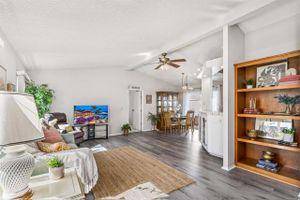 2010 W SAN MARCOS BLVD, SAN MARCOS, CA