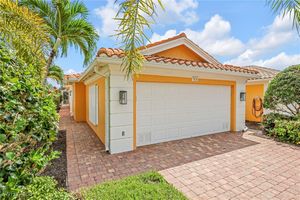 7824 UMBERTO CT, NAPLES, FL