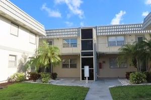 445 BRITTANY J # 445, DELRAY BEACH, FL
